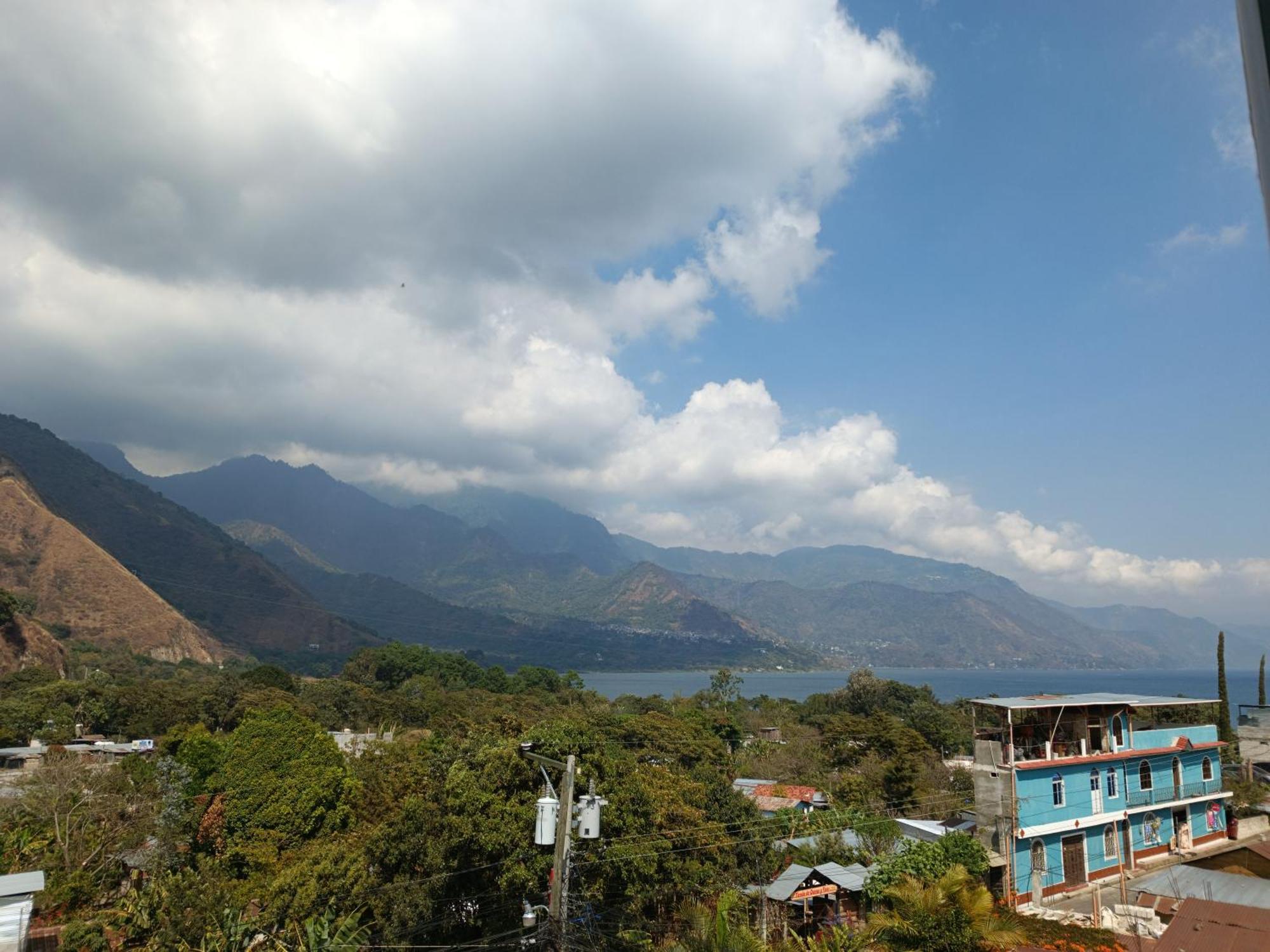 Casa Chikuwa Hotell San Juan La Laguna Exteriör bild